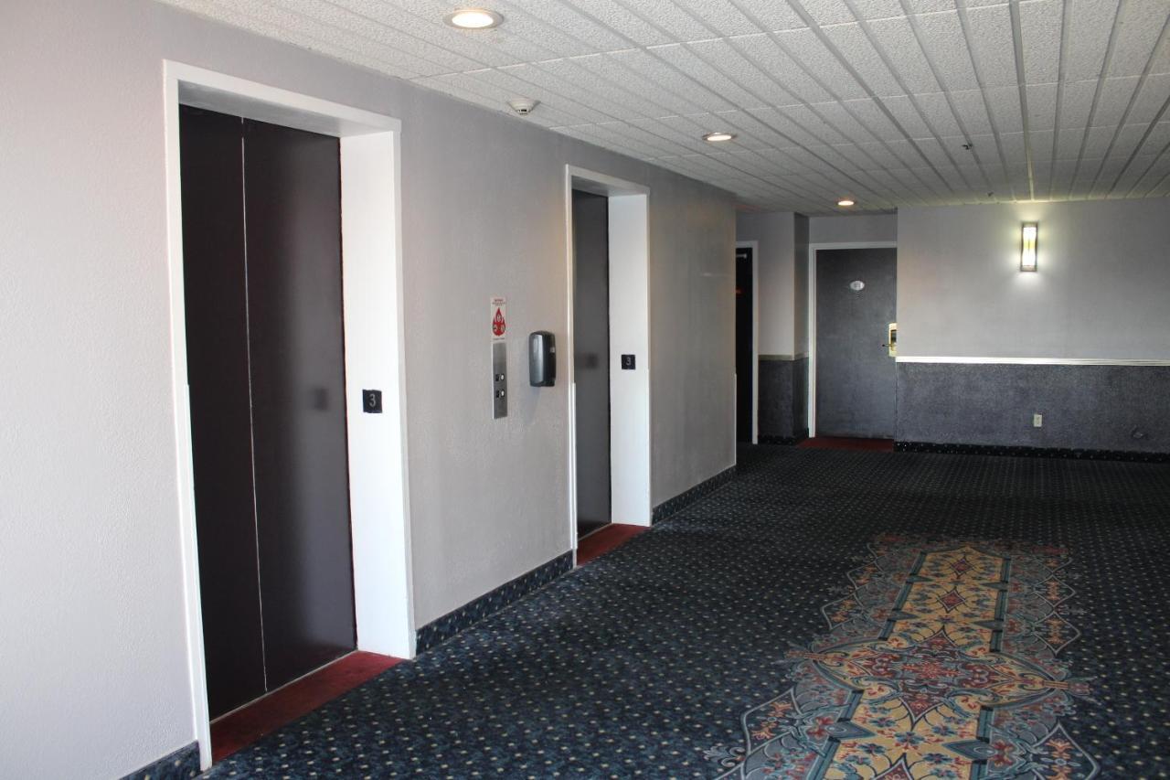 Apm & Hotel 3*