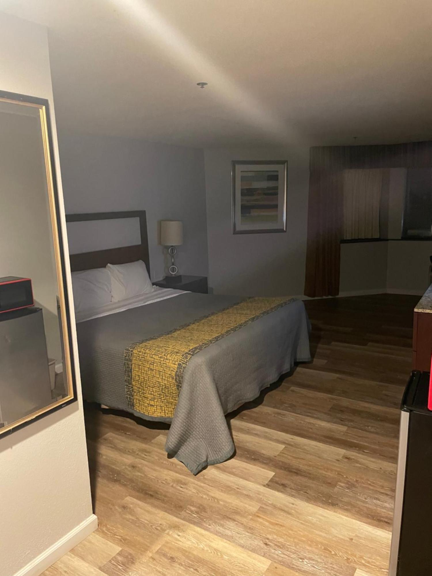 Hotel Apm & Hagerstown